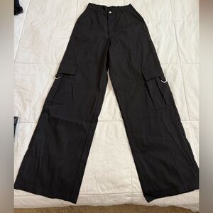 SHEIN Black Wide-Leg Cargo Pants